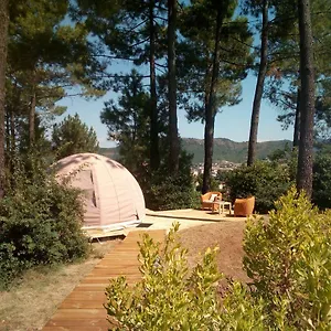 Les O De Privas, 1 Tente Wigwam Et Son Jacuzzi Privatif Dans Le Jardin Couette-café Privas